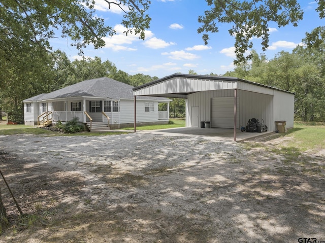 Listing photo 3 for 5536 County Road 1905, Talco TX 75487