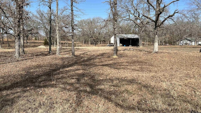 Listing photo 3 for 752 County Road 1616, Alba TX 75410