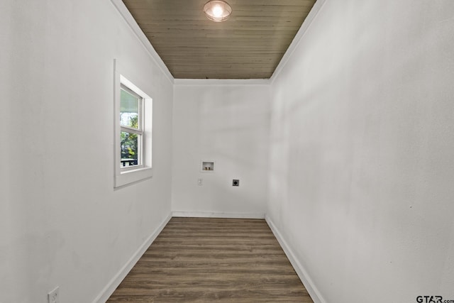 924 Kaufman St, Mount Vernon, TX 75457 - laundry area with dark wood-style floors, crown molding, baseboards, and hookup for a washing machine