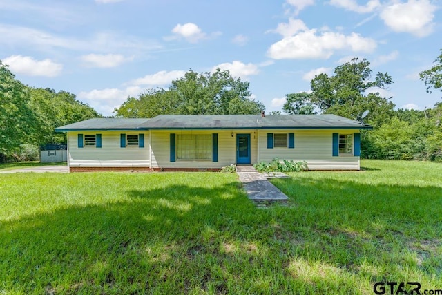 721 Main St, Gladewater, TX 75647 - photo 1