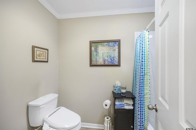 18058 Whispering Pines Rd, Flint, TX 75762 - bathroom with ornamental molding and a shower with shower curtain