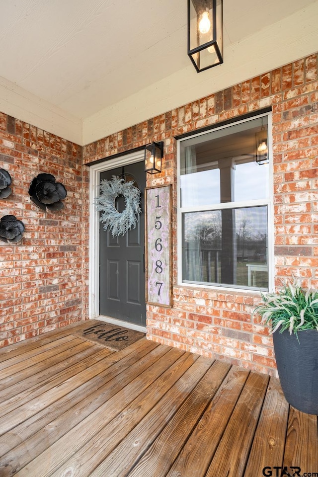 property entrance with a porch