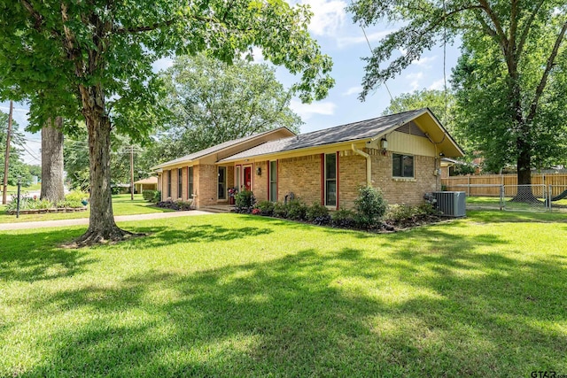2600 Boldt Ave, Tyler, TX 75701 - single story home featuring brick siding