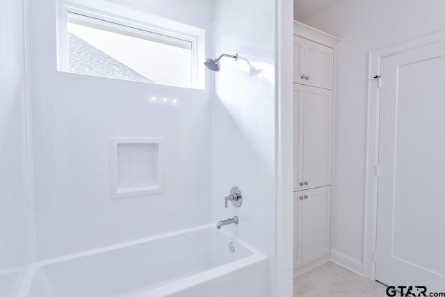 9244 Villas Ct, Tyler, TX 75703 - full bath with bathtub / shower combination