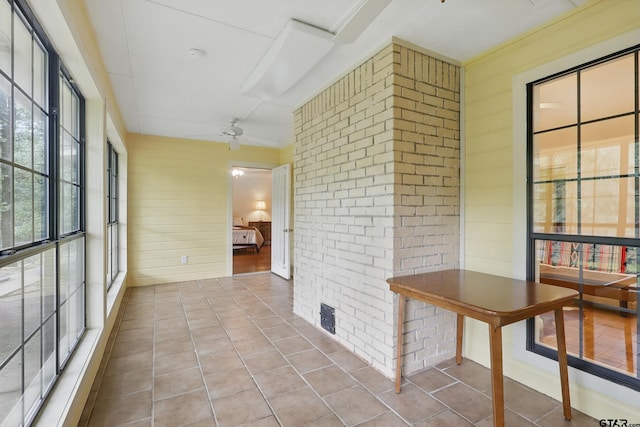 414 Winding Ln, Mount Vernon, TX 75457 - unfurnished sunroom featuring plenty of natural light and ceiling fan