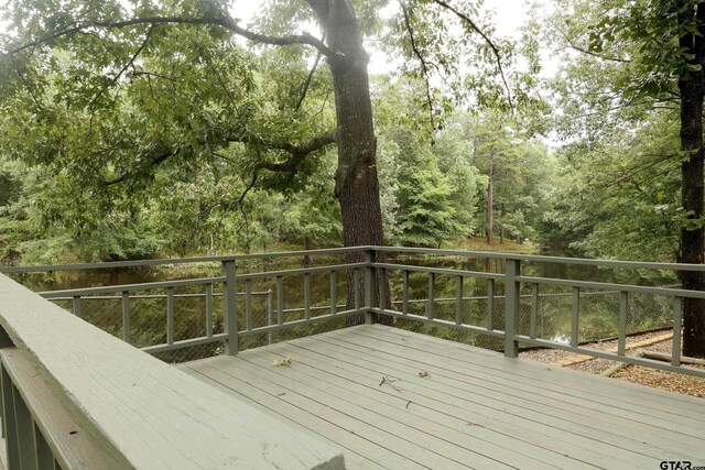 414 Winding Ln, Mount Vernon, TX 75457 - view of wooden terrace
