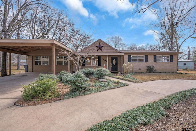 view of front of home featuring a carport