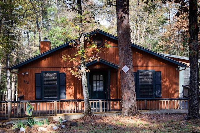 view of front of home with covered porch