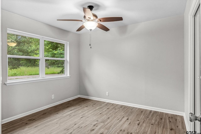 1004 Bunny Rabbit Rd, Athens, TX 75751 - unfurnished room featuring a ceiling fan and light wood-type flooring