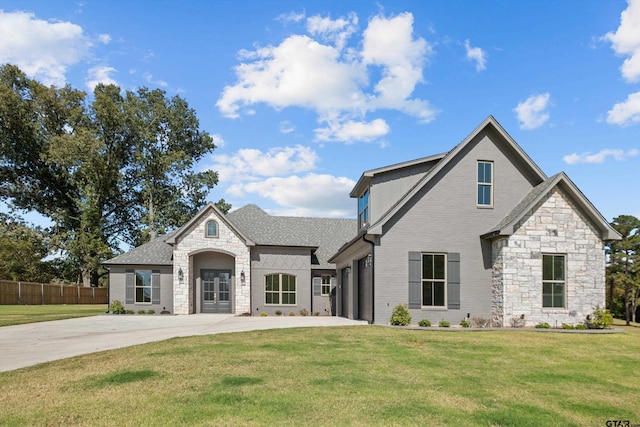 view of front of house with a front lawn