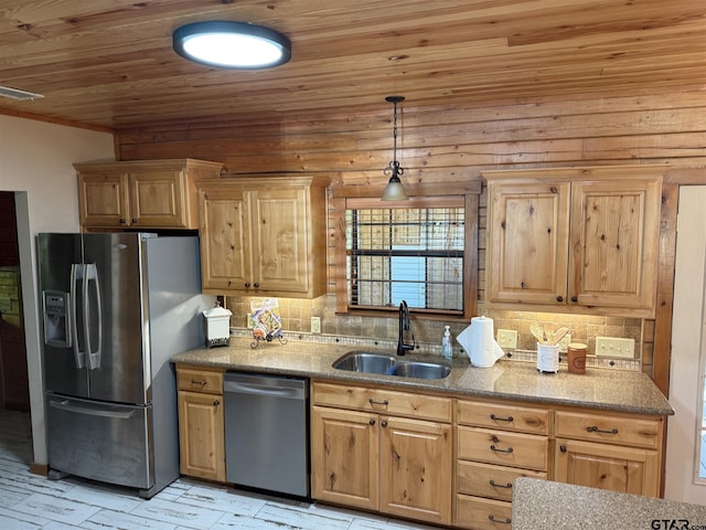 1801 Robbins Rd, Athens, TX 75751 - view of wooden deck