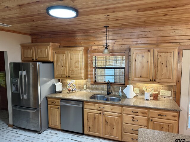 1801 Robbins Rd, Athens, TX 75751 - photo 29