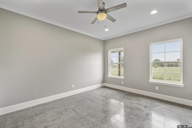 unfurnished room with concrete flooring, ceiling fan, recessed lighting, and baseboards