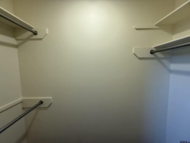 203 Macarthur St, Tyler, TX 75704 - view of walk in closet