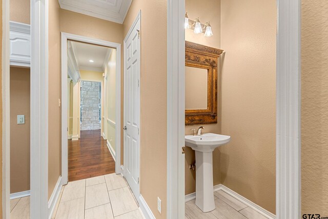 801 Wilder Way, Tyler, TX 75703 - bathroom featuring crown molding and tile patterned floors