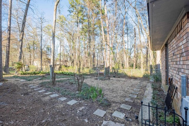 1511 Dolly Ln, Hideaway, TX 75771 - view of yard