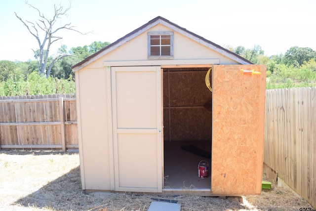 view of outdoor structure