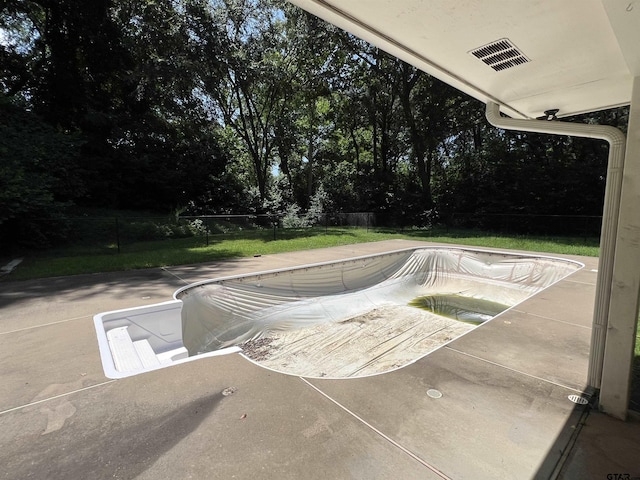 117 Harvey St, Rusk, TX 75785 - view of swimming pool featuring a fenced backyard, an empty pool, and a patio
