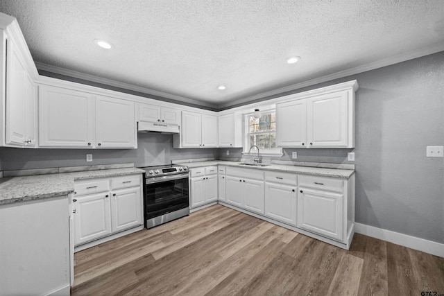 kitchen featuring white cabinetry, sink, crown molding, light hardwood / wood-style floors, and stainless steel range with electric stovetop