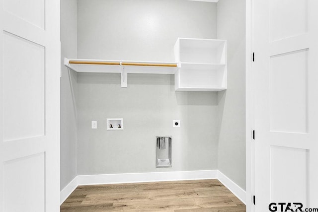 3255 Vz County Road 2120, Canton, TX 75103 - laundry room with wood finished floors, hookup for a washing machine, electric dryer hookup, and baseboards