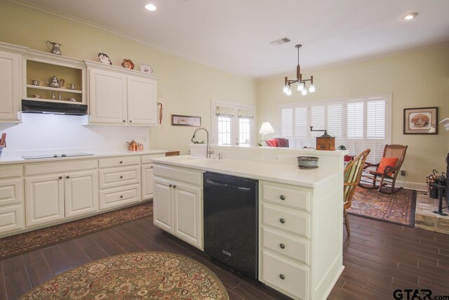 kitchen featuring dark wood-style flooring, visible vents, a sink, under cabinet range hood, and black appliances