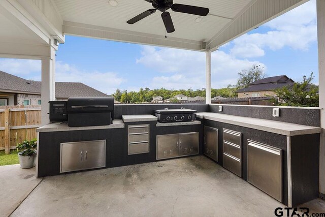 17127 Meadowview Ln, Lindale, TX 75771 - view of patio / terrace featuring an outdoor kitchen and a ceiling fan