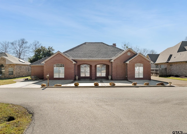 view of front of house