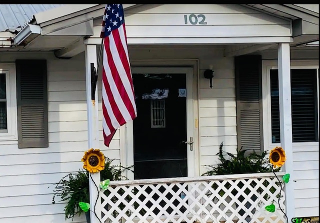 view of entrance to property