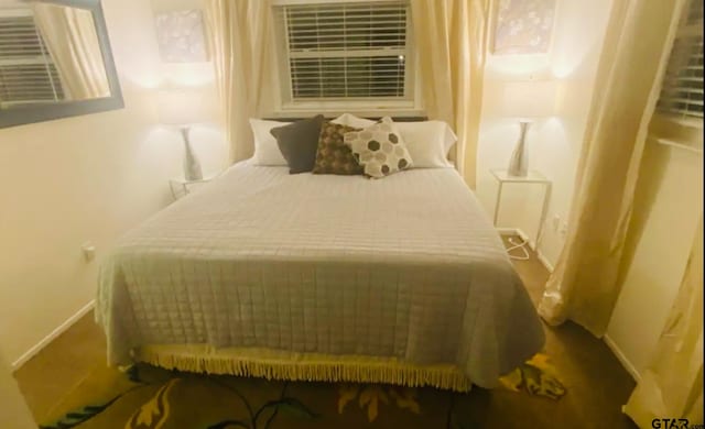 102 Indianola Rd, Chandler, TX 75758 - bedroom with baseboards