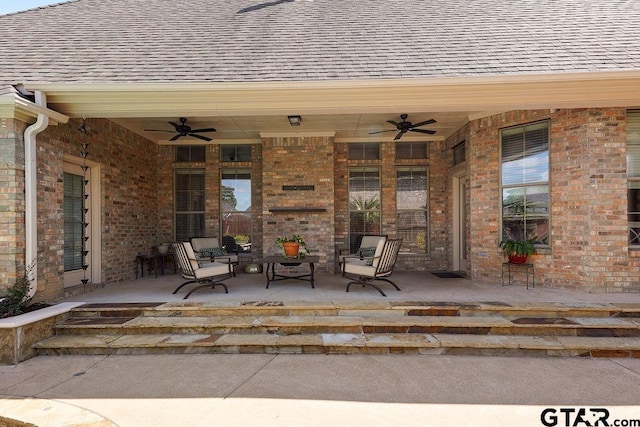 2322 Kingsmill Cir, Tyler, TX 75703 - view of patio featuring a ceiling fan