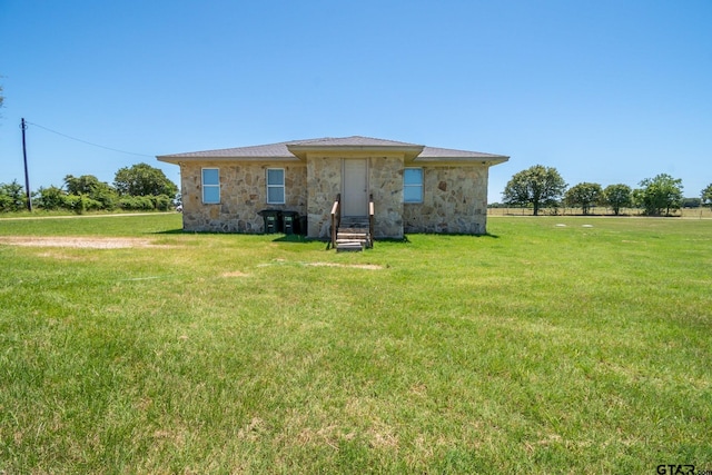 17215 Tartlon Rd, Mabank, TX 75147 - view of front of house featuring stone siding and a front lawn