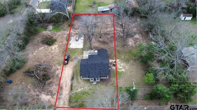 1005 N Rodeo St, Gladewater, TX 75647 - view from above of property featuring property boundaries highlighted