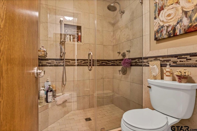 5626 Meadowdale Rd, Flint, TX 75762 - bathroom featuring toilet and a stall shower