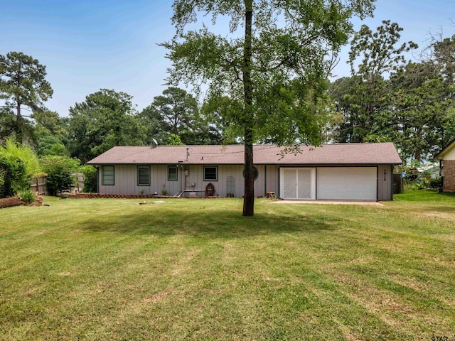 1915 Big Eddy Cir, Chandler, TX 75758 - view of front of home with a garage and board and batten siding