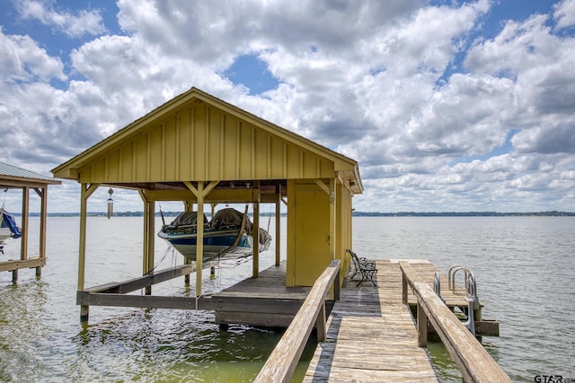 17553 Sleepy Hollow Way, Flint, TX 75762 - dock area featuring boat lift and a water view
