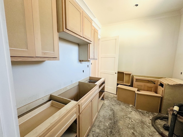 kitchen with crown molding