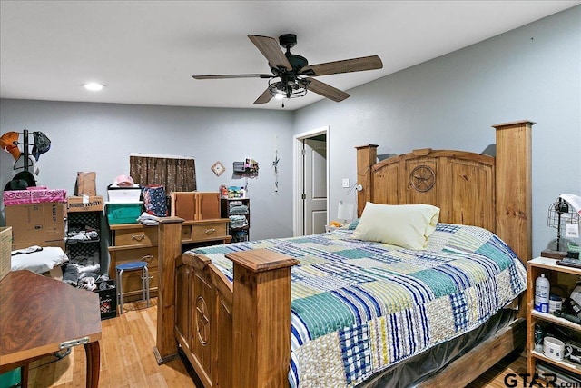 182 Moses St, Rusk, TX 75785 - bedroom with light wood-style flooring, recessed lighting, and a ceiling fan