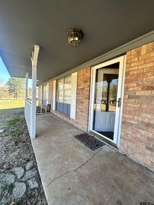 view of patio / terrace with covered porch