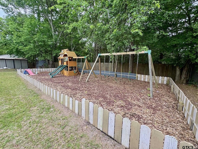 606 Glazner St, Hawkins, TX 75765 - view of jungle gym