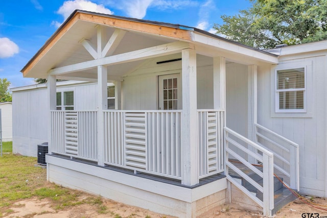 441 N Hill, Tyler, TX 75706 - view of side of property featuring a cooling unit and entry steps