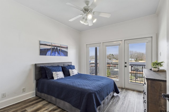 bedroom featuring access to exterior, crown molding, dark wood-type flooring, and ceiling fan