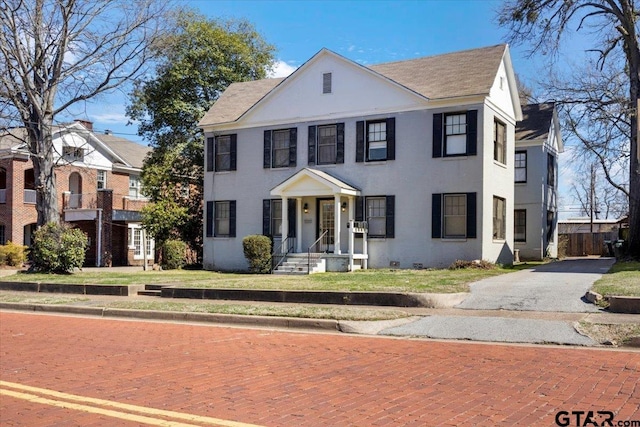 view of front of house featuring stucco siding