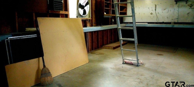 307 Lowry St, Arp, TX 75750 - view of basement