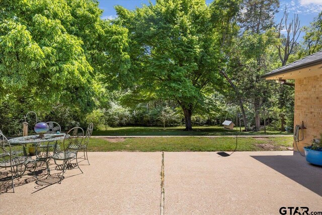 17599 Autumn Trl, Whitehouse, TX 75791 - view of patio featuring outdoor dining space