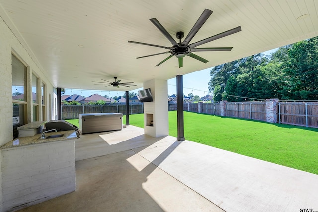 view of patio with ceiling fan