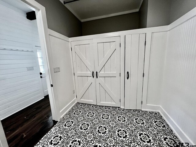 23611 Ridgeview Dr, Bullard, TX 75757 - detailed view of baseboards