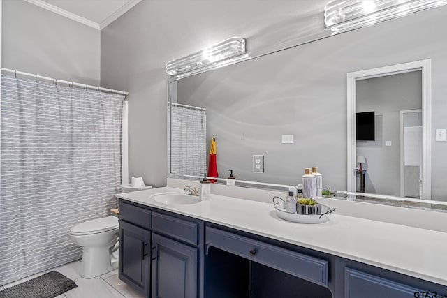 1807 Mill Creek Rd, Canton, TX 75103 - full bathroom featuring crown molding, toilet, vanity, tile patterned flooring, and a shower with shower curtain