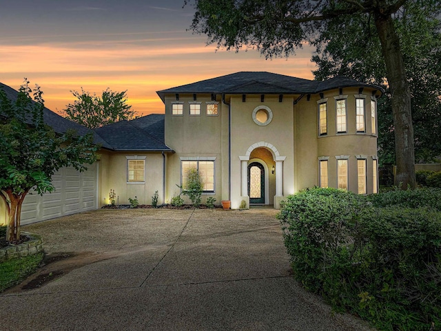 view of front of house featuring a garage