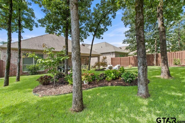 7417 Princedale, Tyler, TX 75703 - view of yard