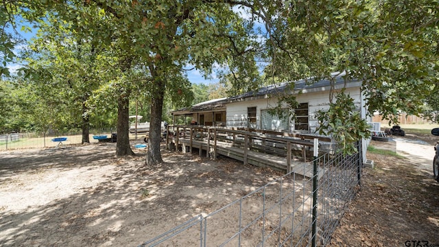 106 Winter Ln, Mabank, TX 75156 - view of front of property with fence